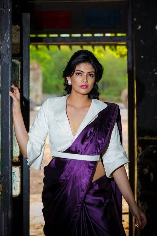 actress-kalpika-ganesh-20.jpg 20