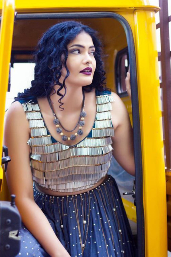 actress-kalpika-ganesh-22.jpg 22