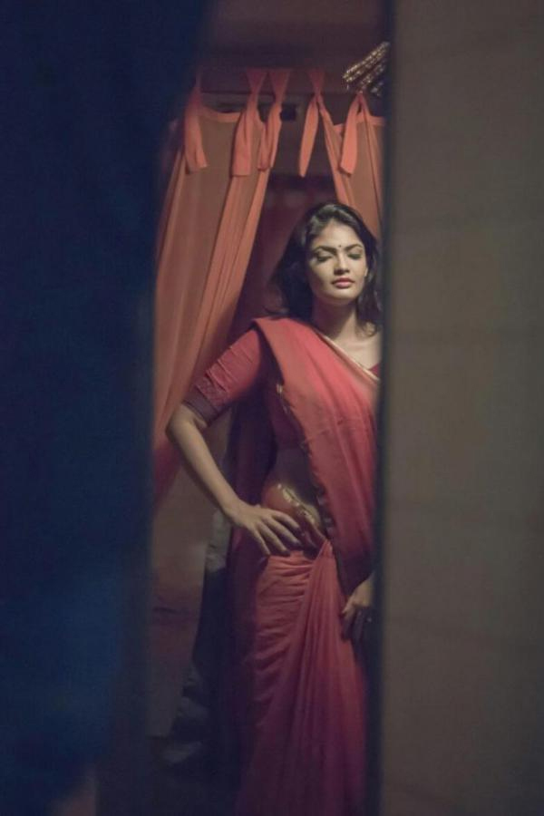 actress-kalpika-ganesh-28.jpg 28