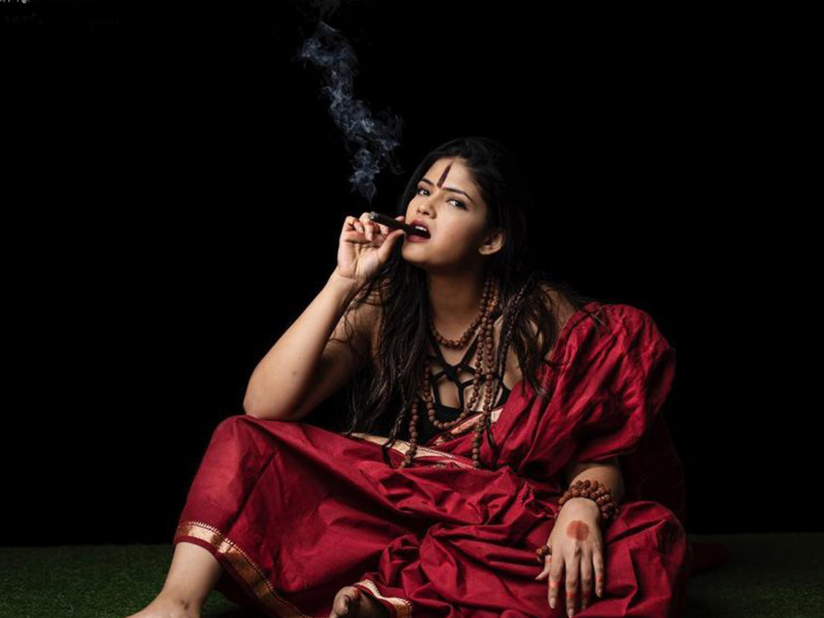 actress-kalpika-ganesh-31.jpg 31