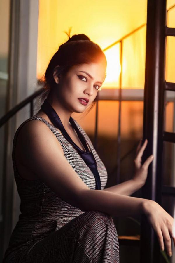 actress-kalpika-ganesh-32.jpg 32
