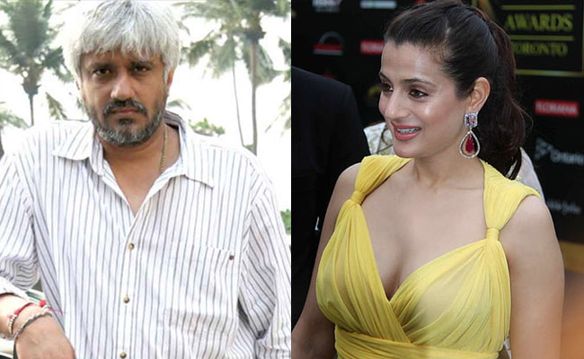 amisha-patel-vikram.jpg