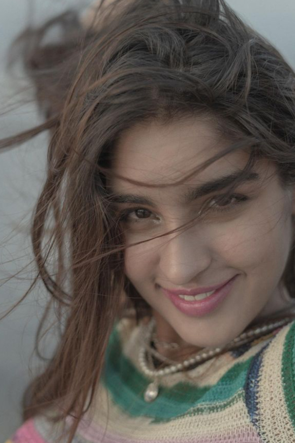 yukti-thareja-13.jpg 13