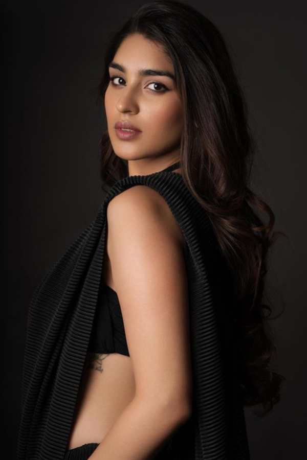 yukti-thareja-20.jpg 20