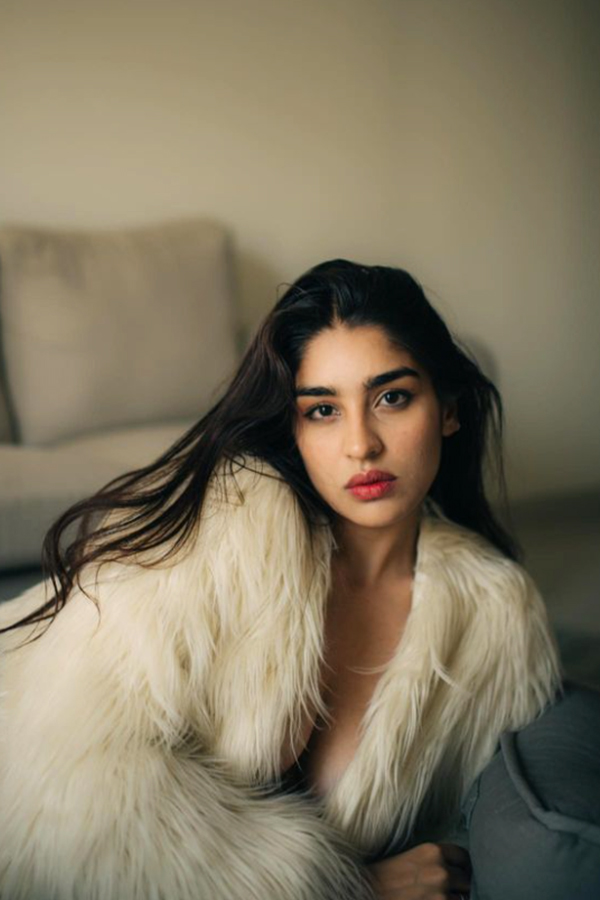 yukti-thareja-28.jpg 28