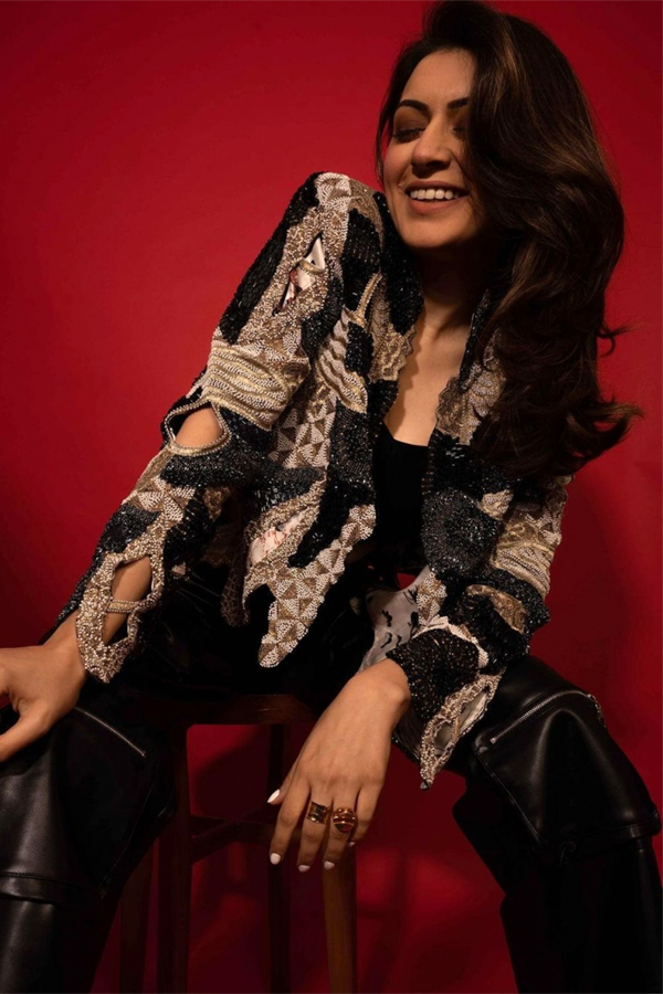 Hansika-Motwani-05.jpg 5