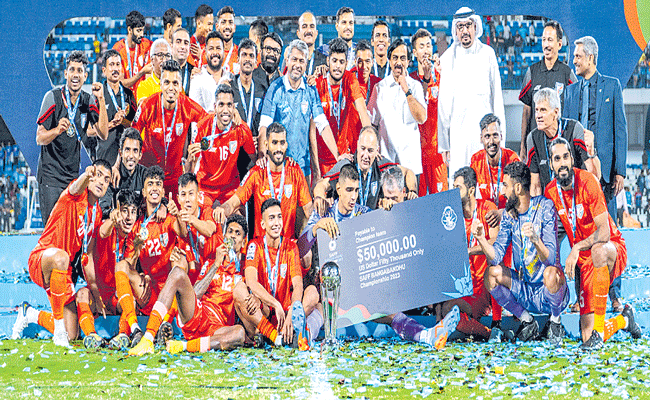 INDIA-FOOTBALL-TEAM-2023-SA.gif