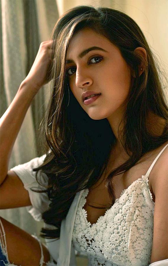 Niharika-Konidela_20Chaitanya-Divorce-News-2.jpg 2