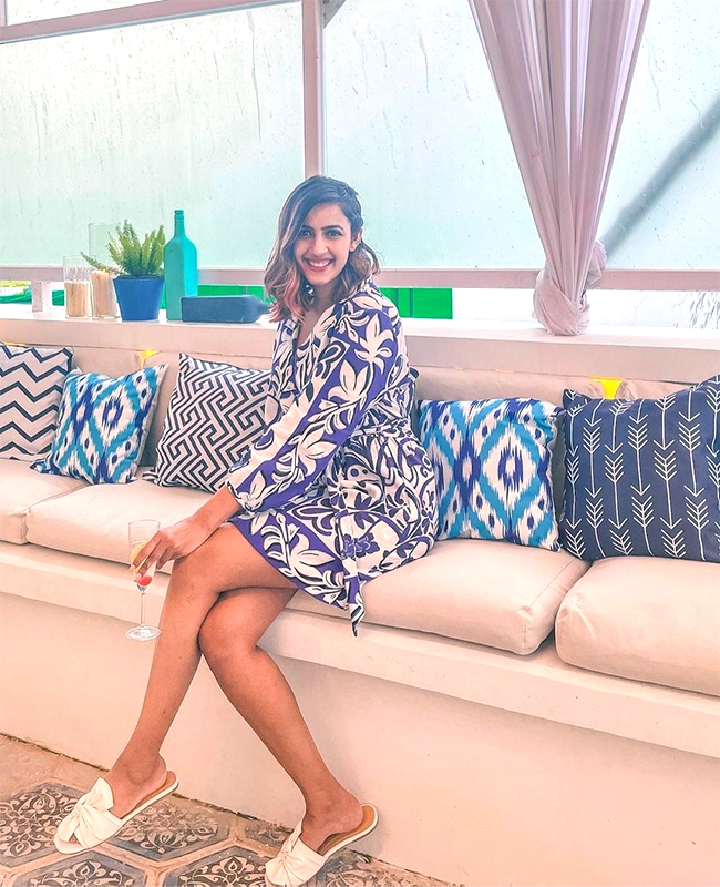 Niharika-Konidela_20Chaitanya-Divorce-News-25.jpg 23