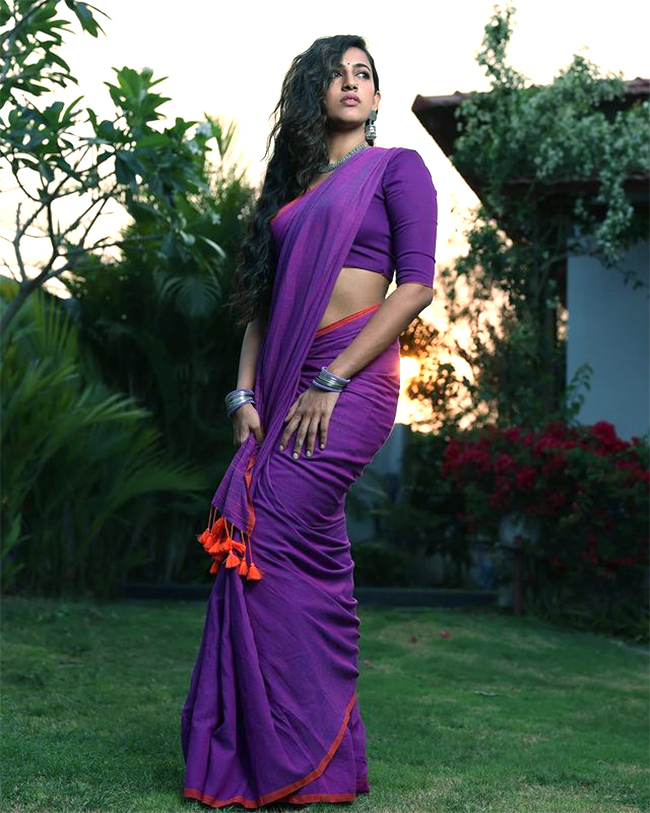 Niharika-Konidela_20Chaitanya-Divorce-News-32.jpg 28