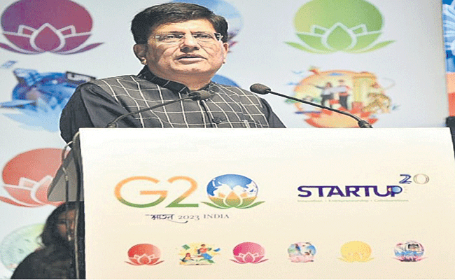 PIYUSHGOYAL.gif