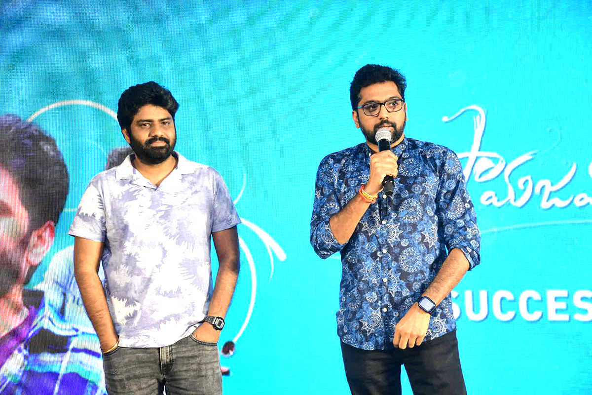 Samajavaragamana-Movie-Success-_20Meet-Pics-8.jpg 8