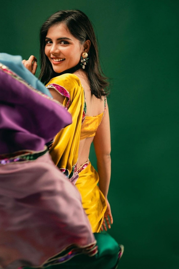 kalyani-priyadarshan-03.jpg 3