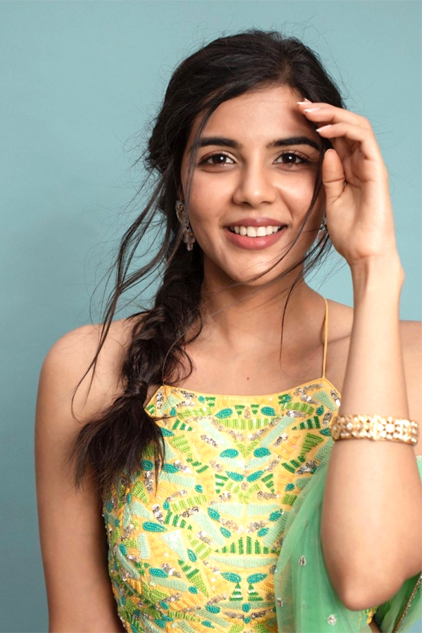 kalyani-priyadarshan-17.jpg 17
