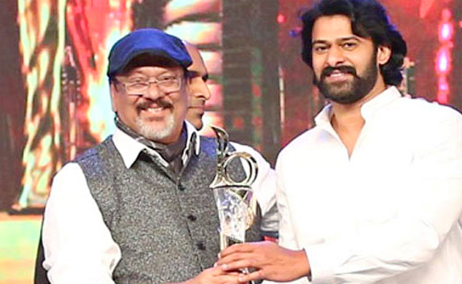 Prabhas_20And_20Krishnam_20Raju_20Photos_13.jpg 14