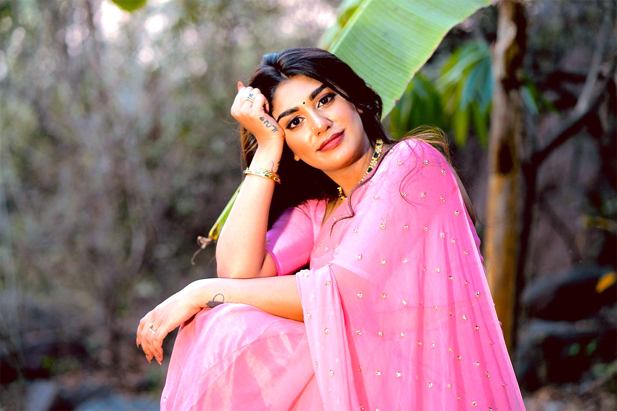 actress_20surekha_20vani_20daughter_20supritha_20exclusive_20photo_20gallery-6.jpg 6