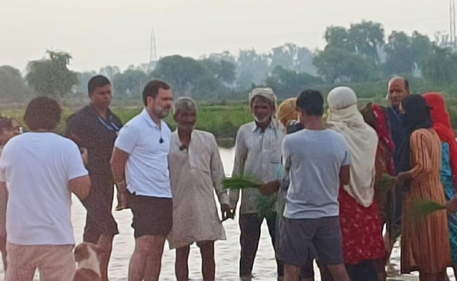 Rahul-Gandhi-Farmers.jpg