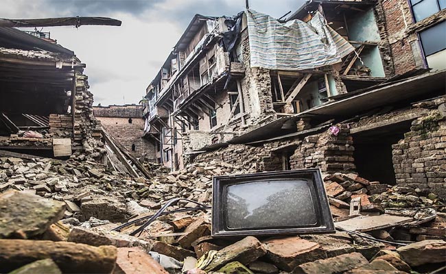 earth-quake.jpg