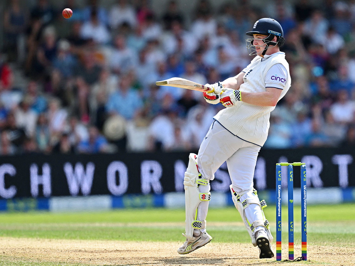 England_20Beat_20Australia_20by_203_20Wickets_20in_20Ashes_203rd_20Test_20PHotos_11.jpg 11