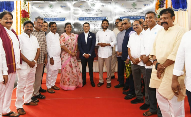 cm-ys-jagan-to-lay-foundation-stone-for-the-oberoi-hotel-at-gandikota-in-kadapa-05.jpg 5