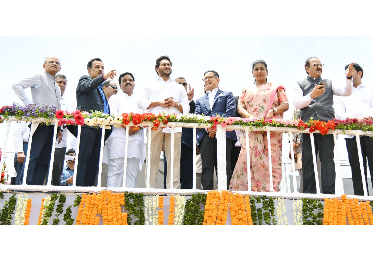 cm-ys-jagan-to-lay-foundation-stone-for-the-oberoi-hotel-at-gandikota-in-kadapa-16.jpg 11