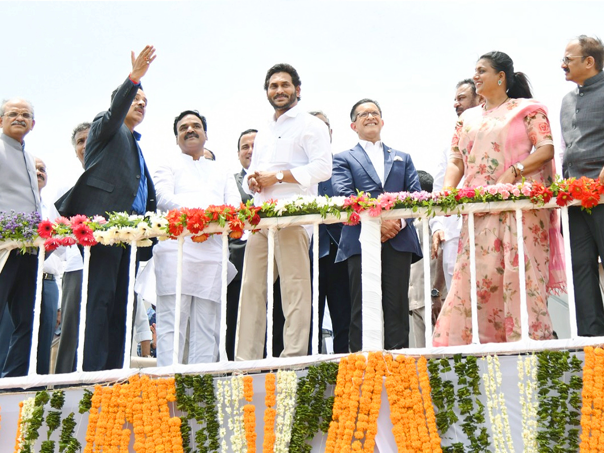 cm-ys-jagan-to-lay-foundation-stone-for-the-oberoi-hotel-at-gandikota-in-kadapa-18.jpg 13