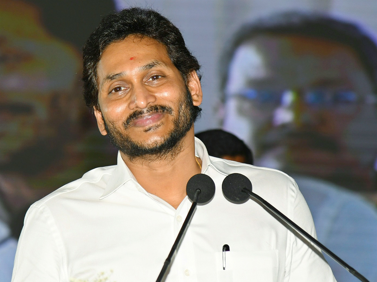 cm-ys-jagan-to-lay-foundation-stone-for-the-oberoi-hotel-at-gandikota-in-kadapa-34.jpg 29