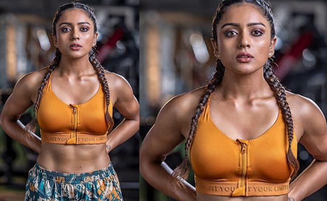 vithika-sheru.jpg