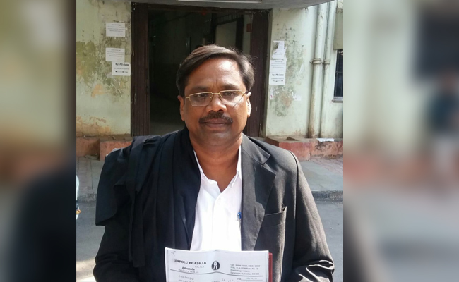 High_20Court_20lawyer_20Rapolu_20Bhaskar_20house_20raided_20By_20Gudur_20Police.jpg