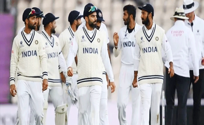 ind-test-team.gif