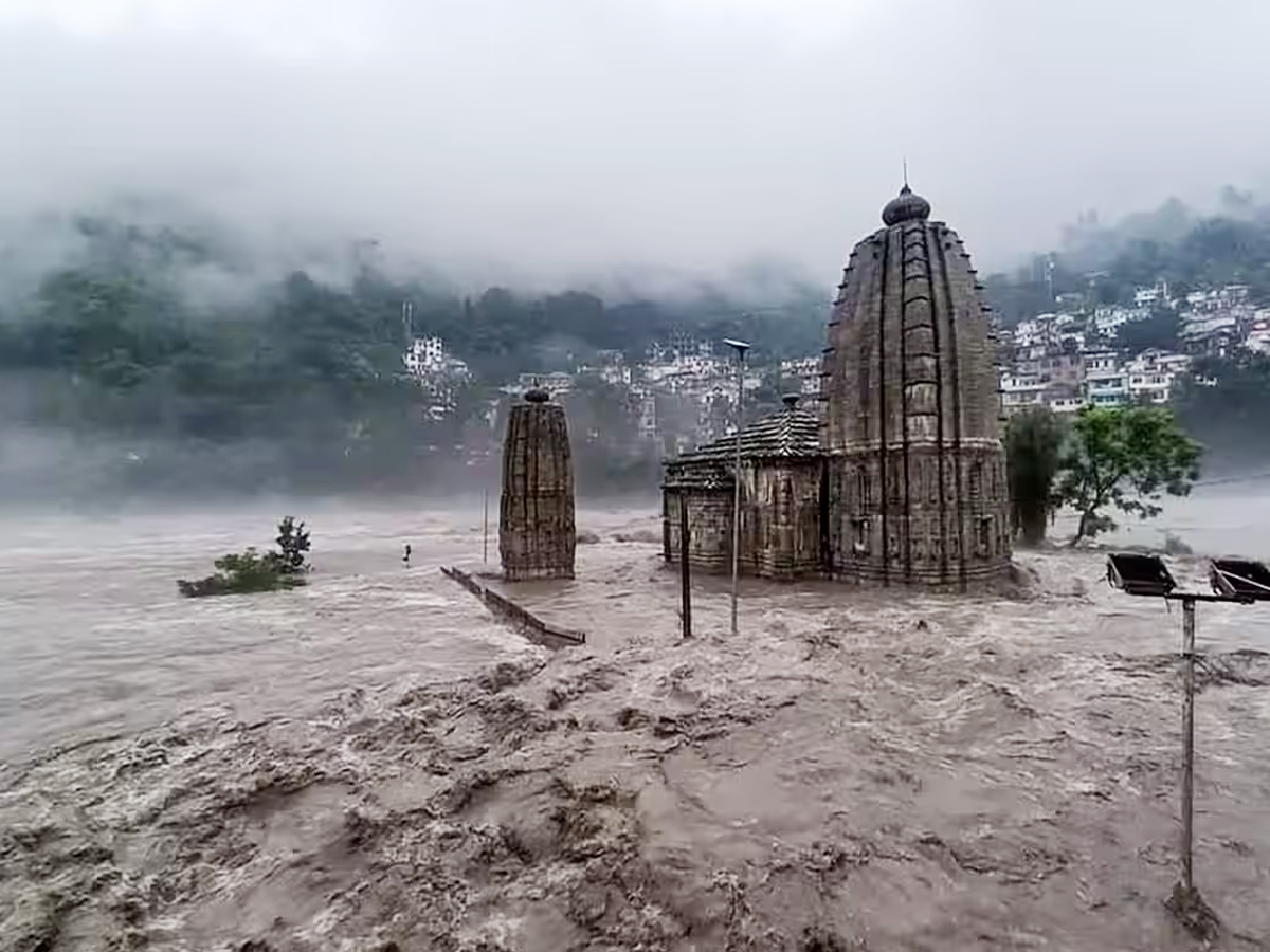 monsoon-rains-in-mandi.jpg 3