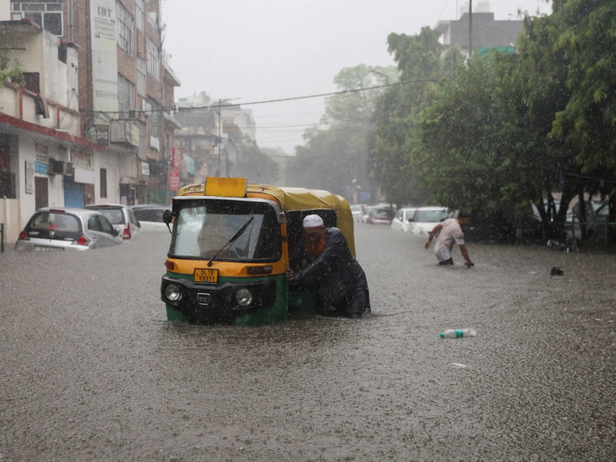 northern-india-heavy_20rains.jpg 5