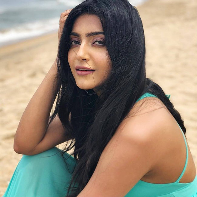 avantika_20mishra_20new_20photos-16.jpg 16