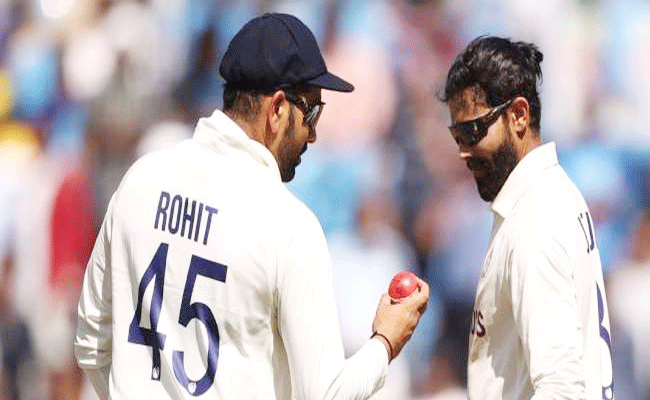 rohit-sharma-jadeja.gif