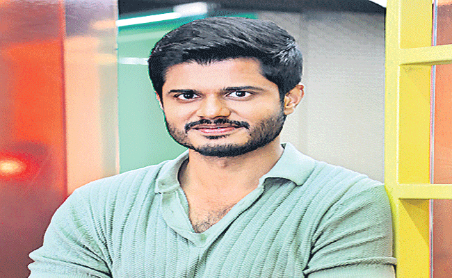 Anand-Devarakonda-Int.gif