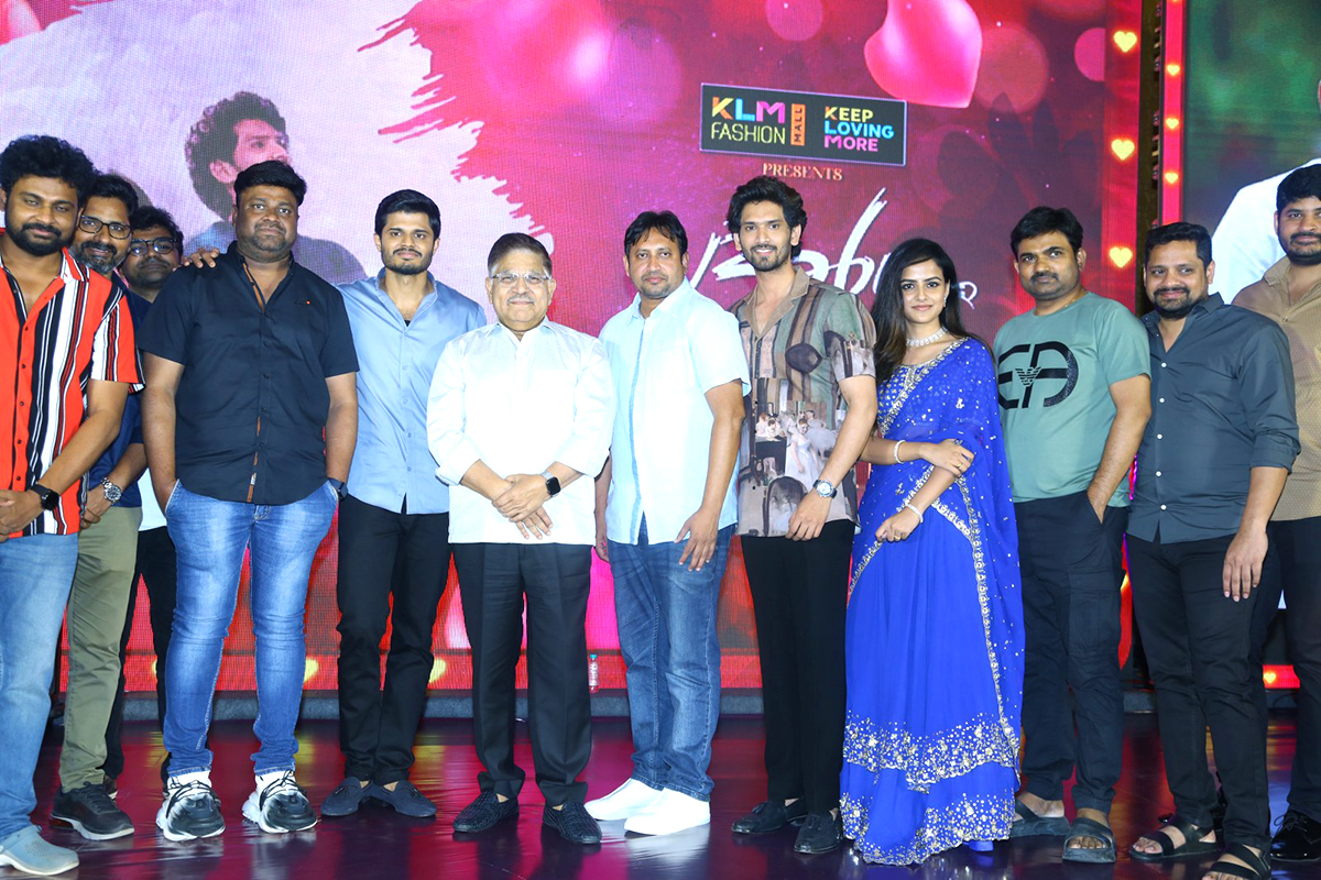 Baby_20Movie_20Pre_20Release_20Event_20Pics-22.jpg 19