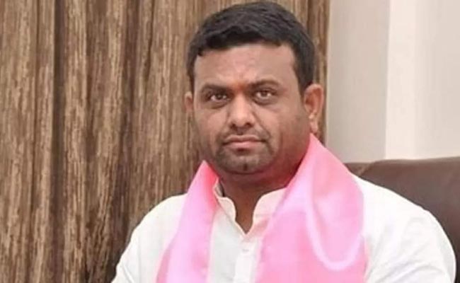 Pilot-Rohit-Reddy.jpg