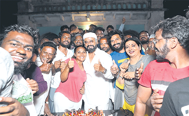Rajinikanth-Lal-Salaam.gif