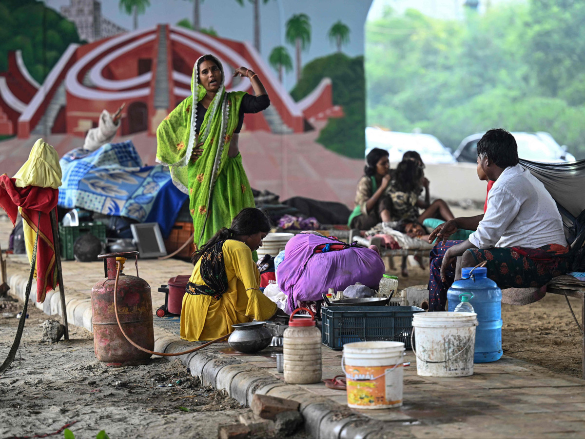 Yamuna_20Breaches_20Danger_20Level_20Waterlogging_20in_20Parts_20of_20Delhi_20Photos-7.jpg 7