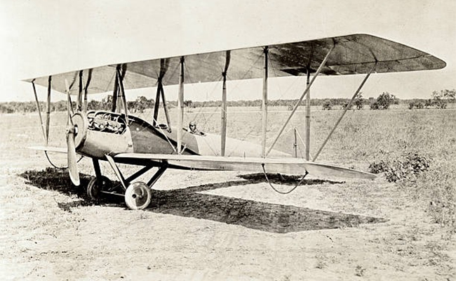 Interesting_20facts_20about_20evolution_20of_20flight-13.jpg 13