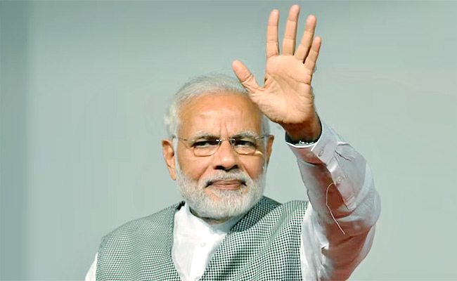 Journalist-Sheela-Bhatt-Talks-On-PM-Narendra-Modi.jpg
