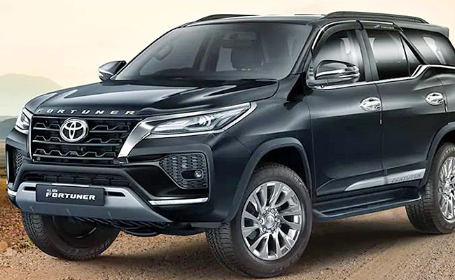 Elvish_20Yadav_20Luxury_20Car_20Collection_20Photos_3.jpg 4