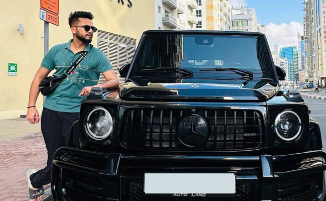 Elvish_20Yadav_20Luxury_20Car_20Collection_20Photos_7.jpg 8