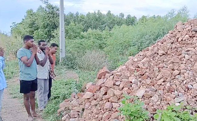 God-In-Srikakulam.jpg