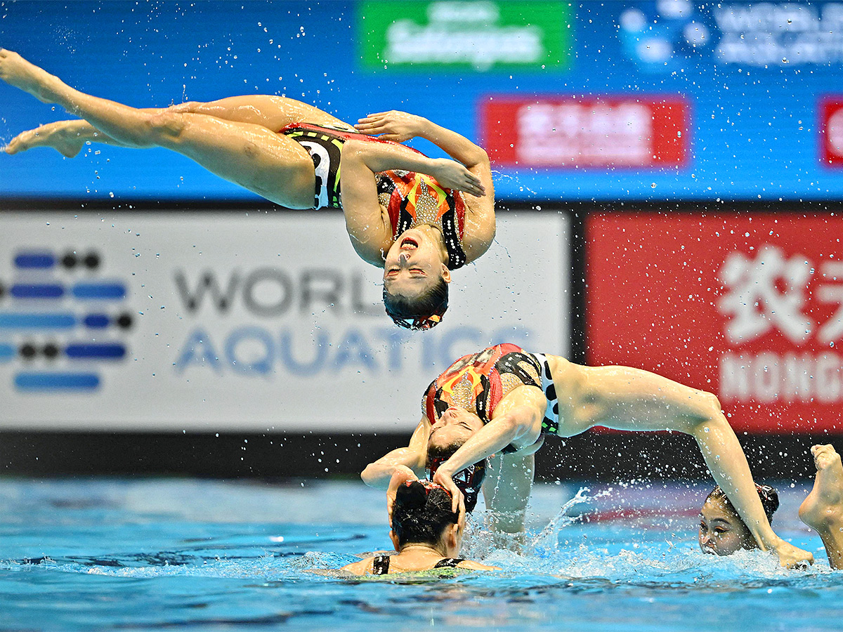 acrobatic_20of_20artistic_20swimming_20at_20the_20World_20Swimming_20Championships_20in_20Fukuoka_2CJapan-1.jpg 1