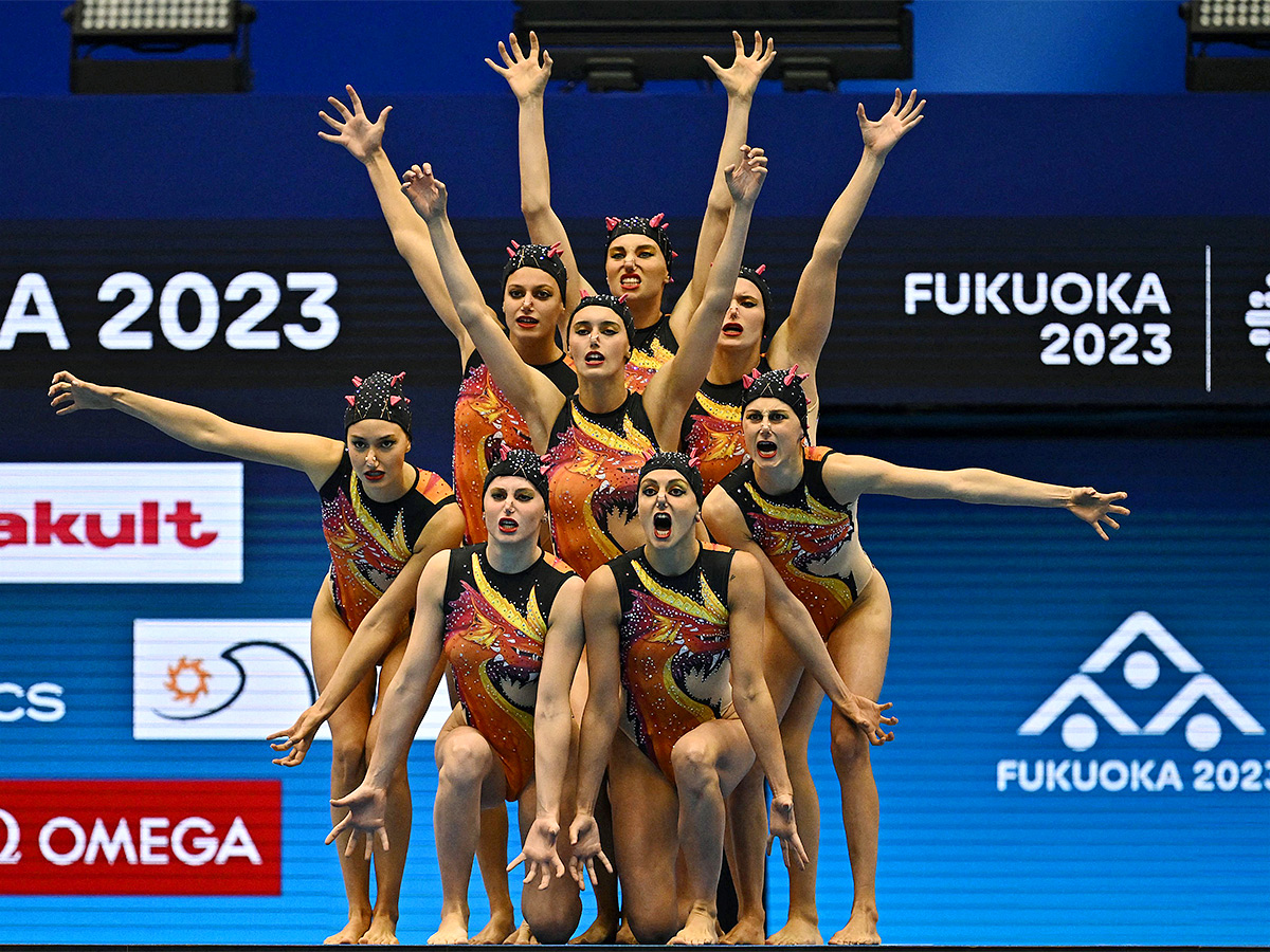acrobatic_20of_20artistic_20swimming_20at_20the_20World_20Swimming_20Championships_20in_20Fukuoka_2CJapan-10.jpg 10