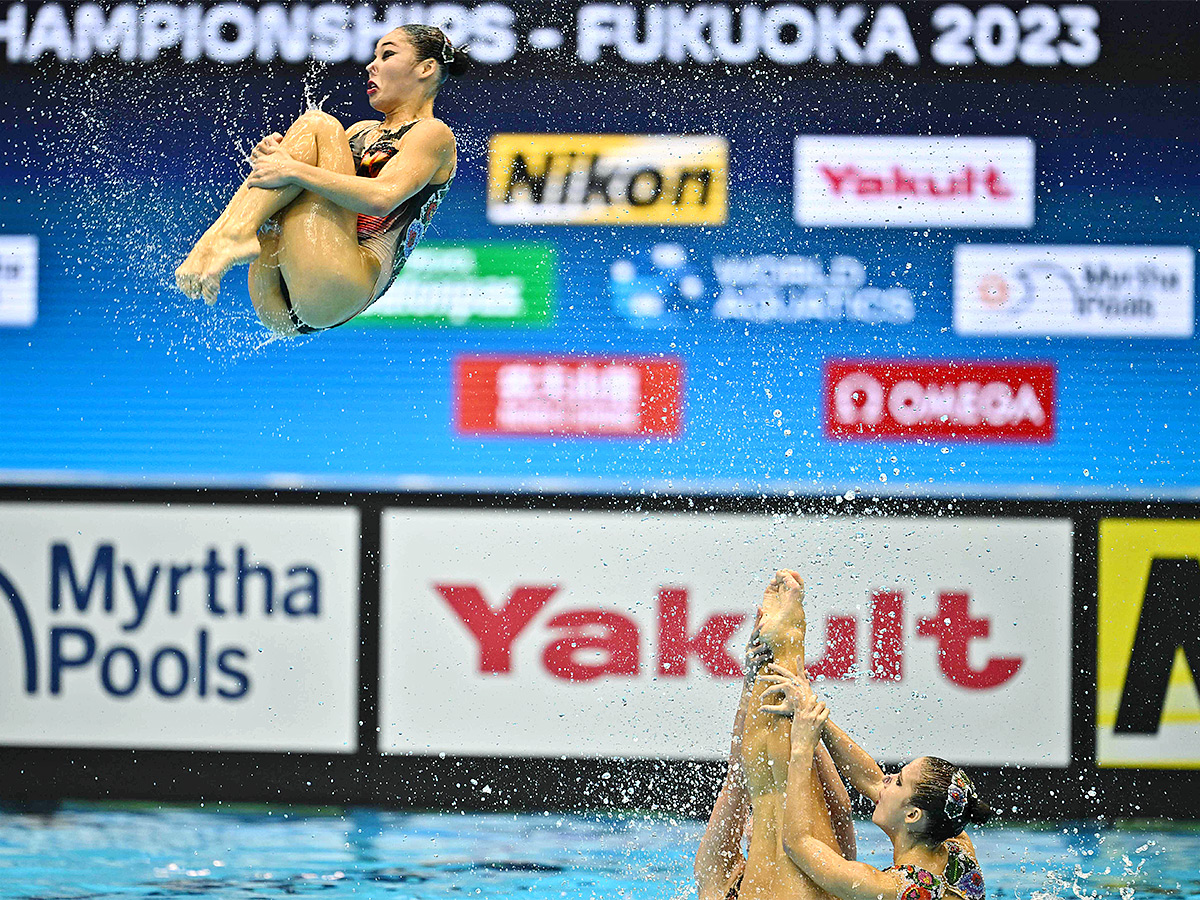 acrobatic_20of_20artistic_20swimming_20at_20the_20World_20Swimming_20Championships_20in_20Fukuoka_2CJapan-56.jpg 50