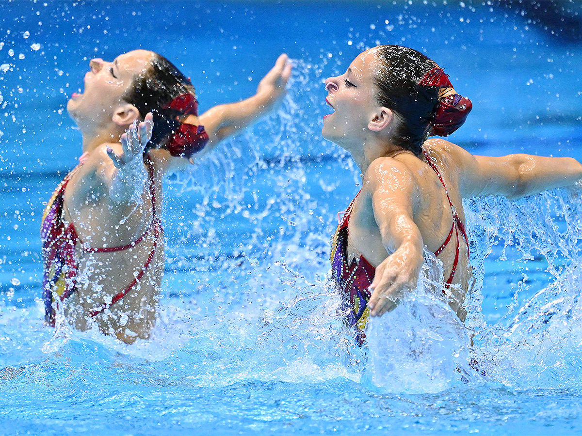 acrobatic_20of_20artistic_20swimming_20at_20the_20World_20Swimming_20Championships_20in_20Fukuoka_2CJapan-8.jpg 8
