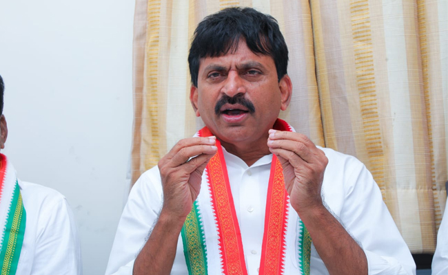 ponguleti_20srinivasa_20reddy.jpg