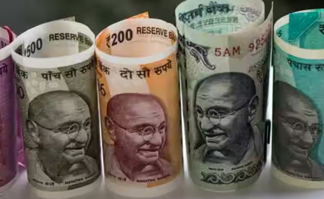 rupee_trading_rbi.jpg